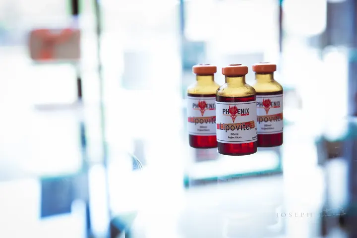Phoenix Lipovite injection vials